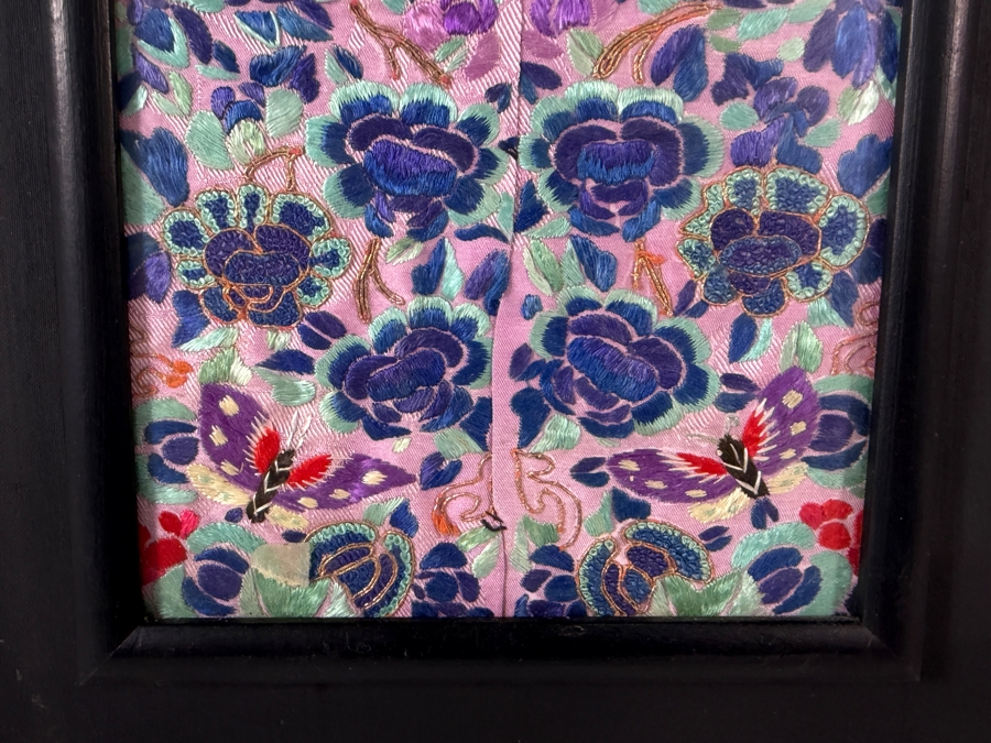 Late Qing Dynasty Symmetrical Lavender Silk Embroidery Panel Featuring Butterflies And Dense Chrysanthemums 6.5W X 18H Gilt Framed 12.5W X 28.5H [Photo 4]