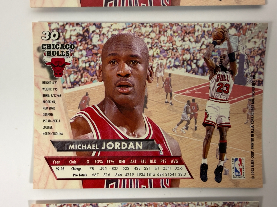 (3) 1993-1994 Fleer Ultra Michael Jordan #30 Basketball Trading Cards [Photo 6]
