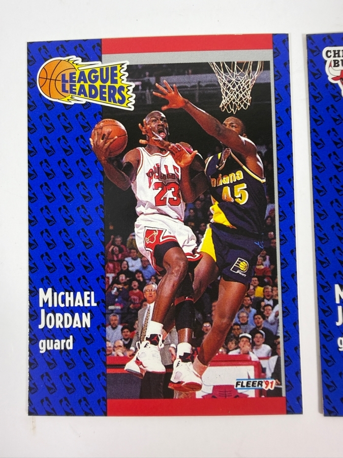 (3) 1991–92 Fleer Michael Jordan Basketball Cards #29, #211 and #220 [Photo 4]