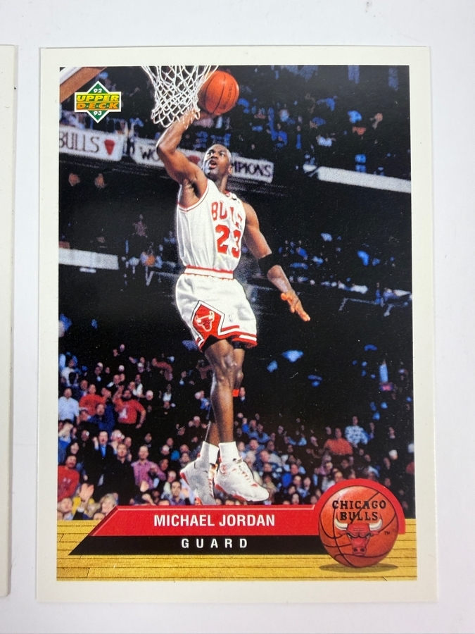 (2) 1992-93 Upper Deck Michael Jordan Trading Cards #P5 and #45 [Photo 2]