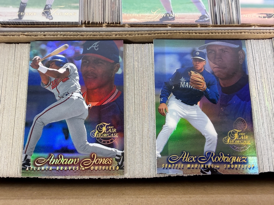 Collection of Vintage MBL Baseball Trading Cards Including MLB Rookie Cards - See Photos for Small Sampling [Photo 4]