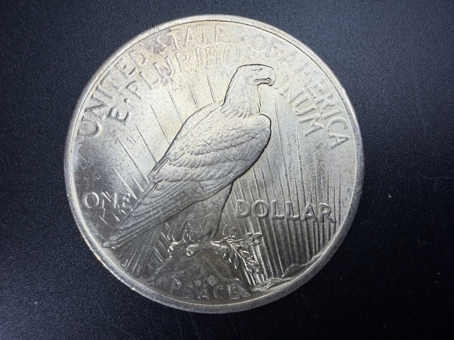 1922 Brilliant Uncirculated Peace Silver Dollar [Photo 3]