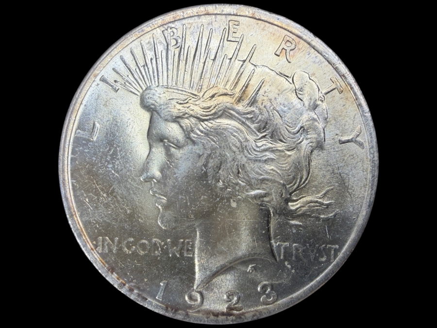 1922 Brilliant Uncirculated Peace Silver Dollar