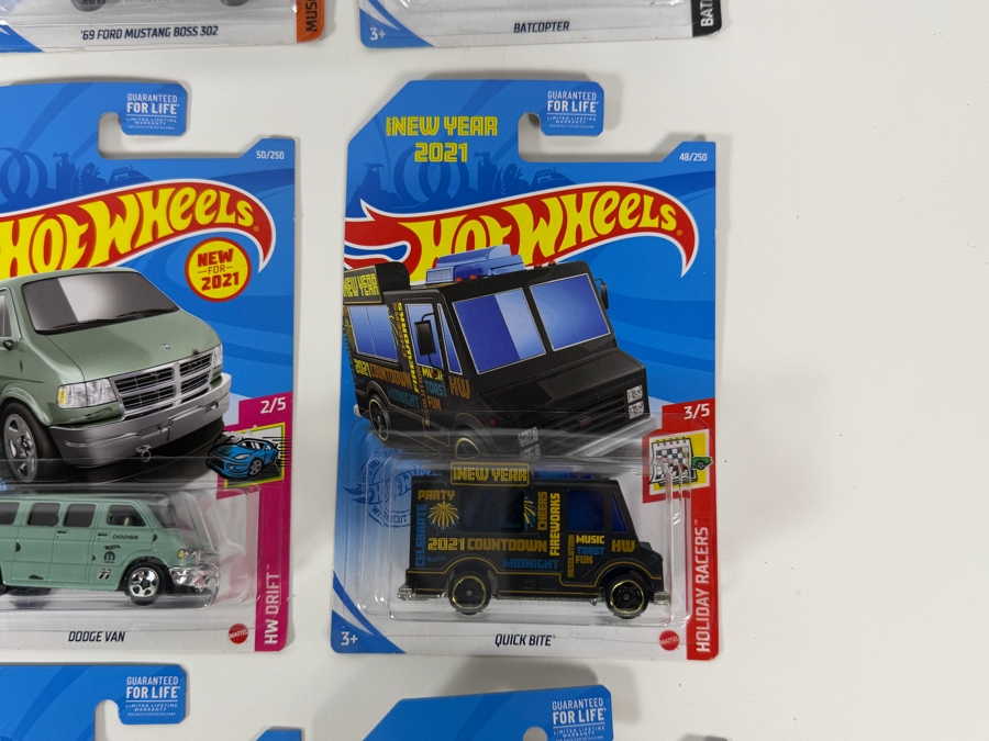 Just Added - (15) Vintage Hot Wheels Diecast Cars New in Packaging [Photo 7]