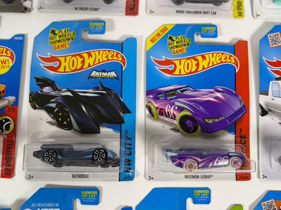Just Added - (15) Vintage Hot Wheels Diecast Cars New in Packaging [Photo 6]