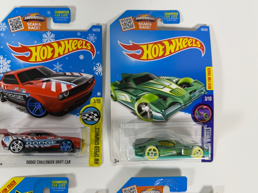 Just Added - (15) Vintage Hot Wheels Diecast Cars New in Packaging [Photo 4]