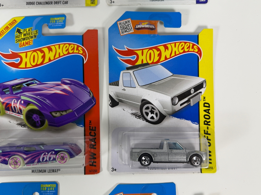 Just Added - (15) Vintage Hot Wheels Diecast Cars New in Packaging [Photo 7]