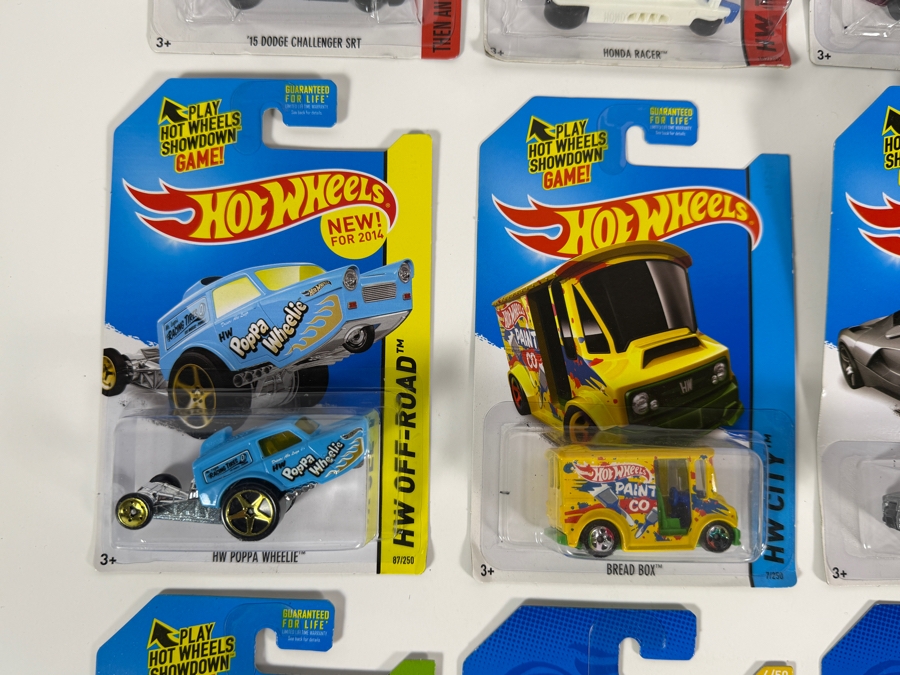 Just Added - (15) Vintage Hot Wheels Diecast Cars New in Packaging [Photo 5]