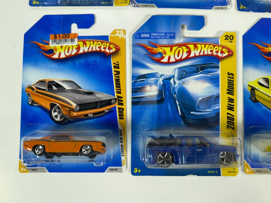 Just Added - (15) Vintage Hot Wheels Diecast Cars New in Packaging [Photo 8]