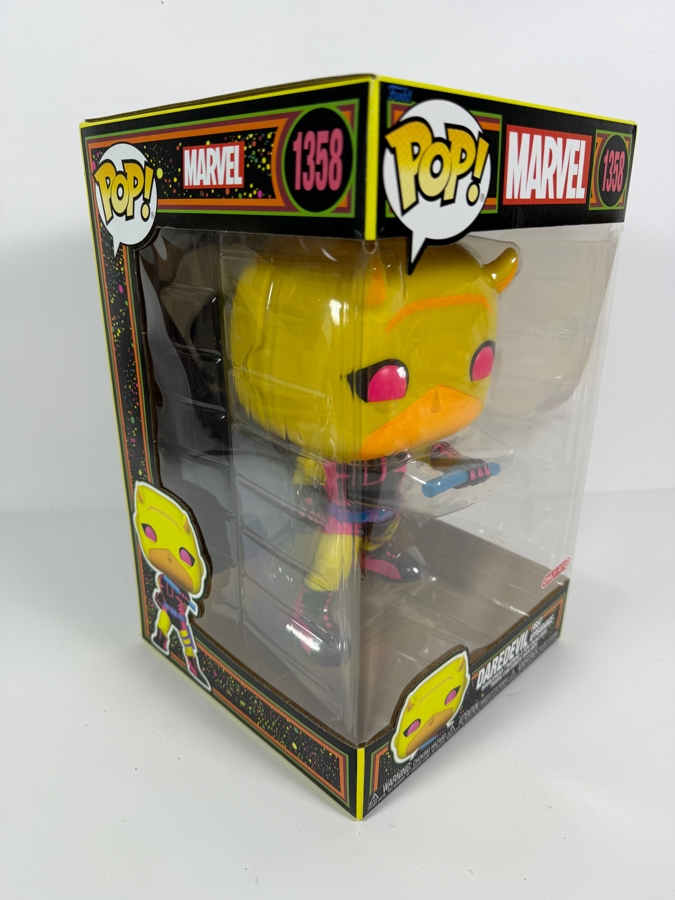Funko Pop! Jumbo Marvel Daredevil First Appearance Black Light Target Exclusive 10 Inch Vinyl Figure #1358 [Photo 3]