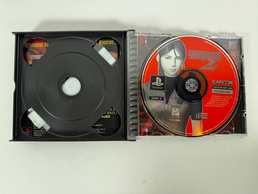 Resident Evil 2 Sony PlayStation 1 PS1 Original Black Label Sweepstakes Hype Sticker Variant Complete In Box 2-Disc Set Vintage Video Game SLUS-00421 Estimate $75 - $120 [Photo 4]