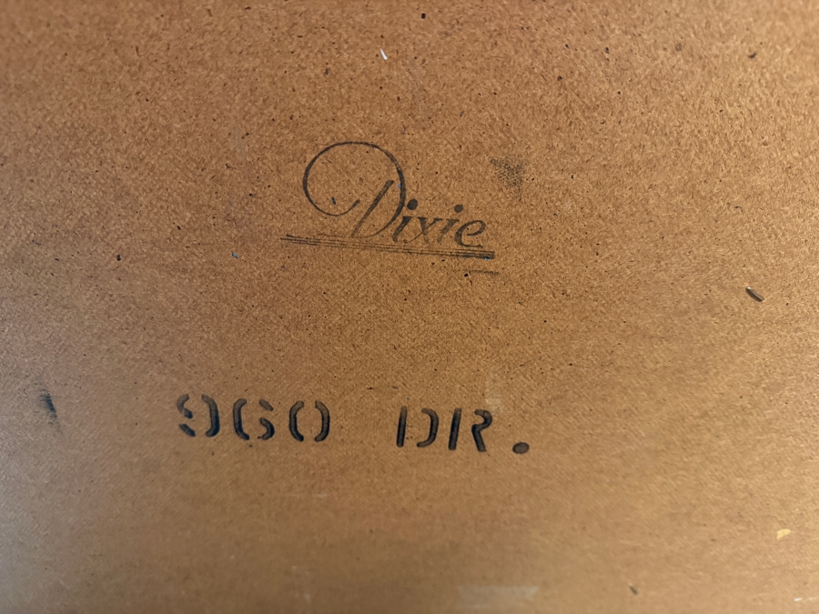 Vintage Dixie Furniture Mahogany Bowfront Bureau Chest Of Drawers Federal Style Dresser On Casters 46W X 21D X 36H [Photo 8]