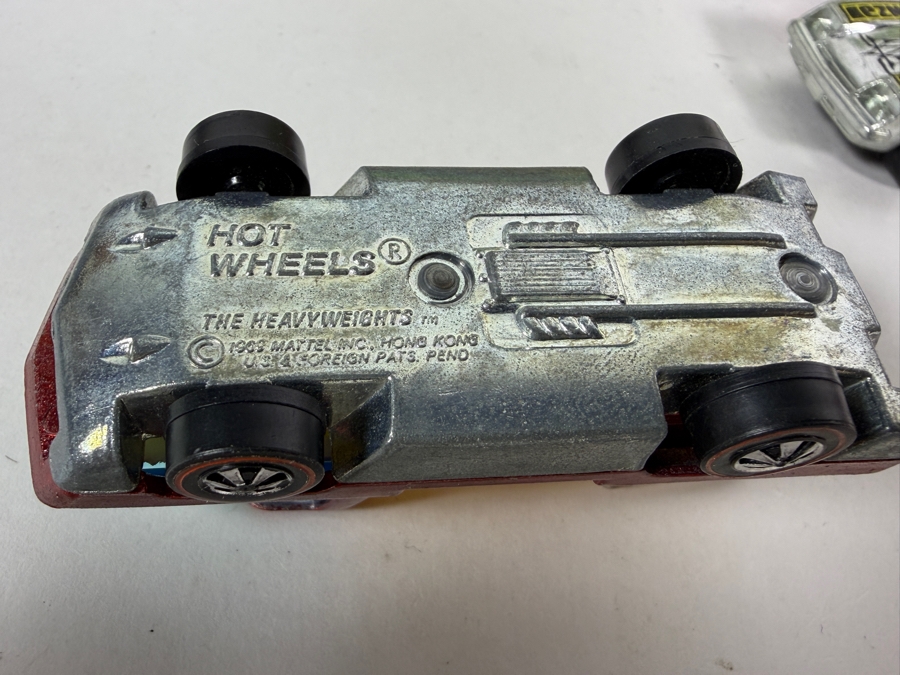 Just Added - Vintage Mattel Hot Wheels Redlines Cars Early Collection with Original 1969 Vinyl Collector's Race Case Storage Box - See Photos [Photo 20]