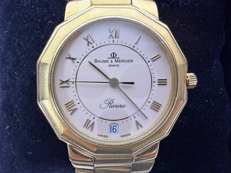 18K Solid Yellow Gold Men's Baume & Mercier Riviera Ref 87012 9 34mm Watch White Roman Numeral Dial Quartz Movement With Box 97.6g Estimate $9,500 to $12,500 [Photo 4]