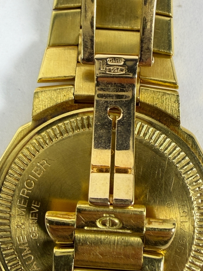 18K Solid Yellow Gold Men's Baume & Mercier Riviera Ref 87012 9 34mm Watch White Roman Numeral Dial Quartz Movement With Box 97.6g Estimate $9,500 to $12,500 [Photo 10]