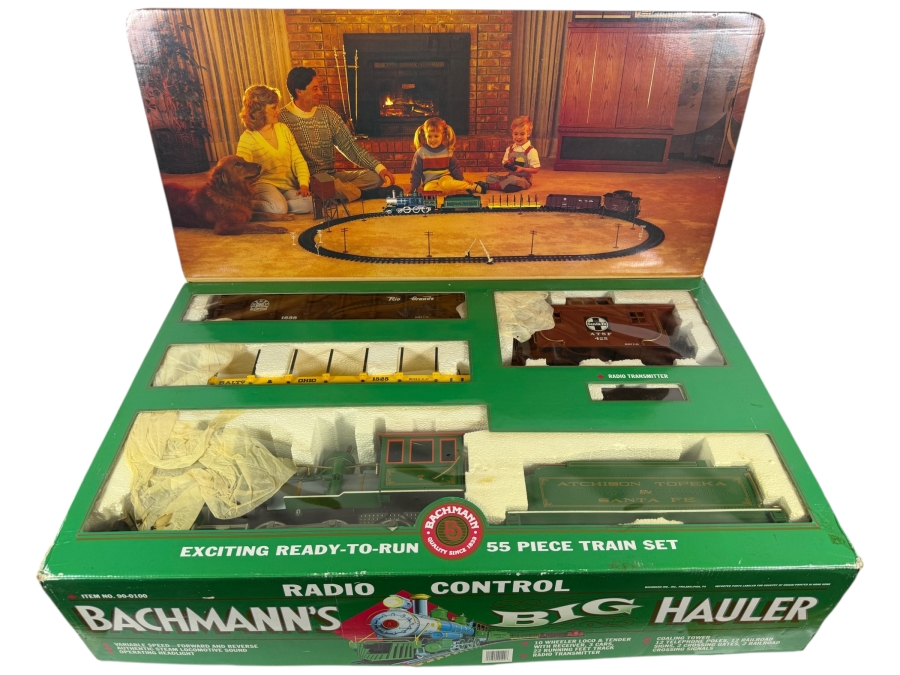 Bachmann's Big Hauler G Scale Radio Control Atchison Topeka Santa Fe 55 Piece Train Set 90-0100 Estimate $80 - $130
