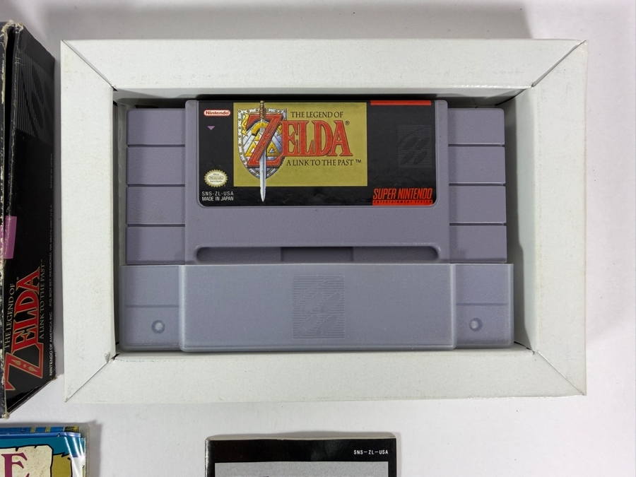 The Legend Of Zelda A Link To The Past Super Nintendo SNES Complete In Box CIB With Maps And Manual Estimate $180 - $260 [Photo 3]