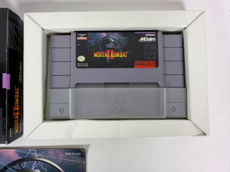 Mortal Kombat II Super Nintendo SNES Complete In Box CIB With Manual Estimate $60 - $85 [Photo 3]