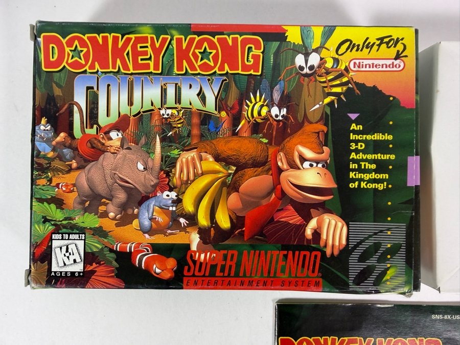 Donkey Kong Country Super Nintendo SNES Complete In Box CIB With Manual Estimate $75 - $110 [Photo 2]