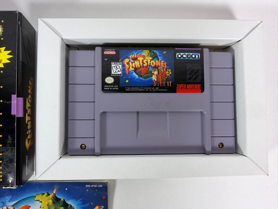The Flintstones Super Nintendo SNES Complete In Box CIB With Manual And Tray Estimate $65 - $95 [Photo 3]