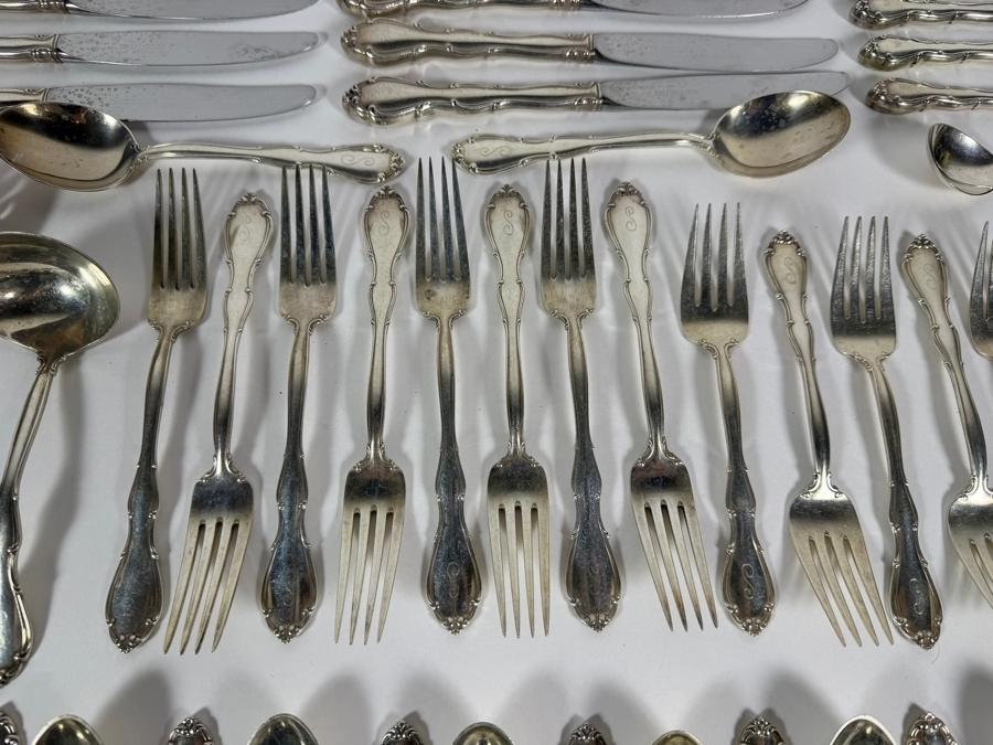 Towle Sterling Silver Flatware Service Fontana Pattern Multi Piece Set 1867.9g of Pure Sterling Silver (Knives Weigh an Additional 766.5g) Silver Melt Value $3,041 Not Including Knives [Photo 5]