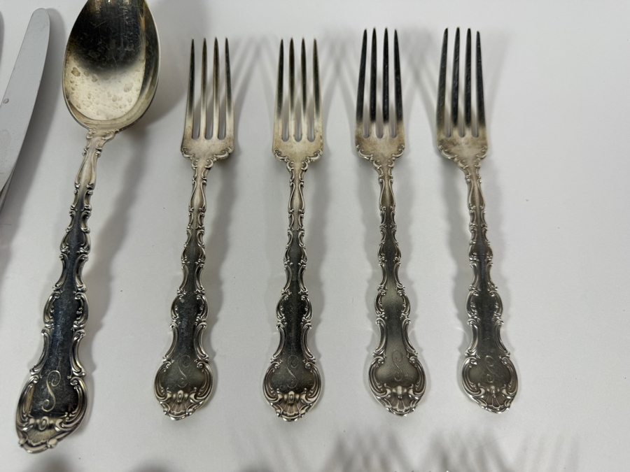 Gorham Sterling Silver Flatware Service 596.5g (Knives Weigh an Additional 281.4g) Silver Melt Value $971 Not Including Knives [Photo 5]