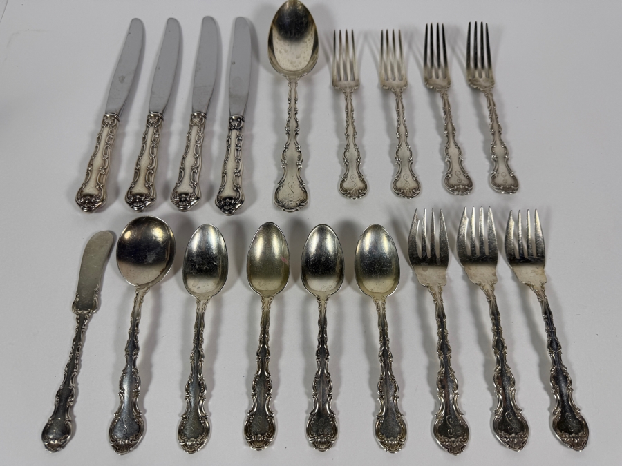 Gorham Sterling Silver Flatware Service 596.5g (Knives Weigh an Additional 281.4g) Silver Melt Value $971 Not Including Knives [Photo 2]