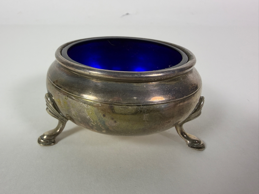 Vintage Solid Sterling Silver Footed Salt Cellar Three Scroll Legs With Cobalt Blue Glass Liner 56.8g 2.5W Silver Melt Value $93 [Photo 2]