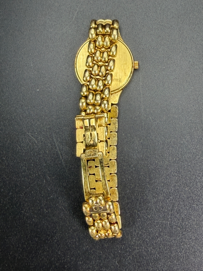 Vintage Baume & Mercier Ladies Gala 14K Yellow Gold Mother Of Pearl Diamond Watch With Original Paperwork and Box Estimate $3,500 - $4,500 [Photo 11]
