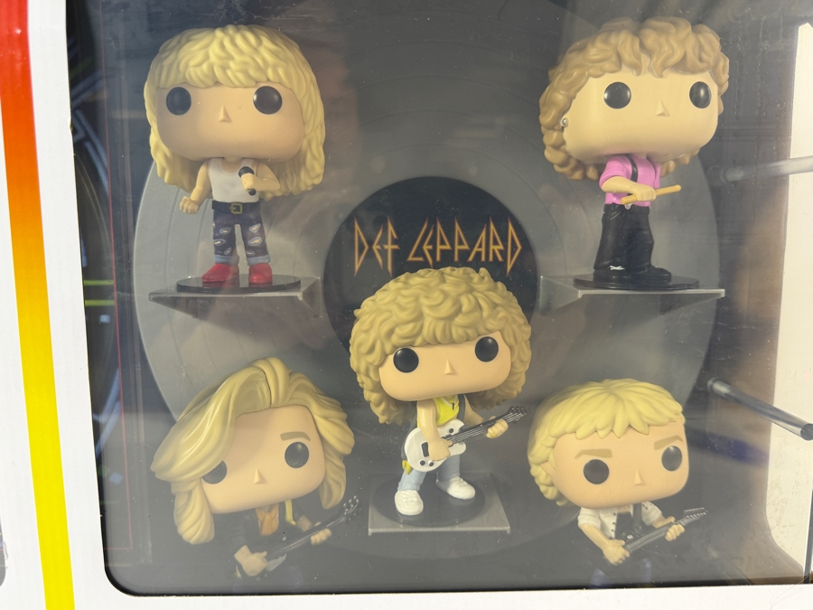 Funko Pop! Album Deluxe #37 Def Leppard Hysteria 5-Pack Vinyl Figures Featuring Full Band Lineup, Walmart Exclusive In Case. Estimate $55 - $95 [Photo 4]
