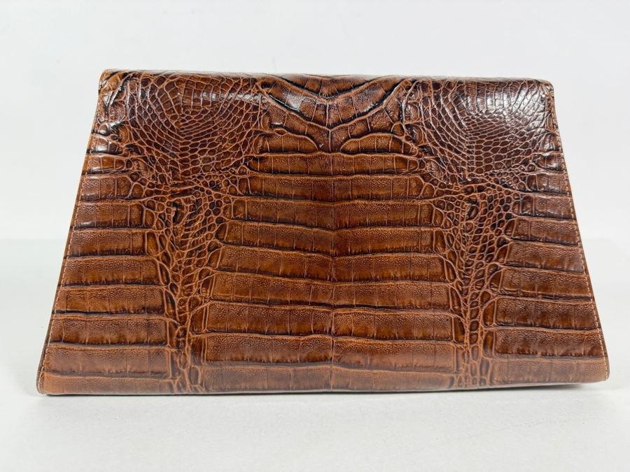 Valentino Garavani Vintage Brown Croc-Embossed Leather Envelope Flap Clutch Bag With Gold-Tone V Turn-Lock Clasp 12W [Photo 3]