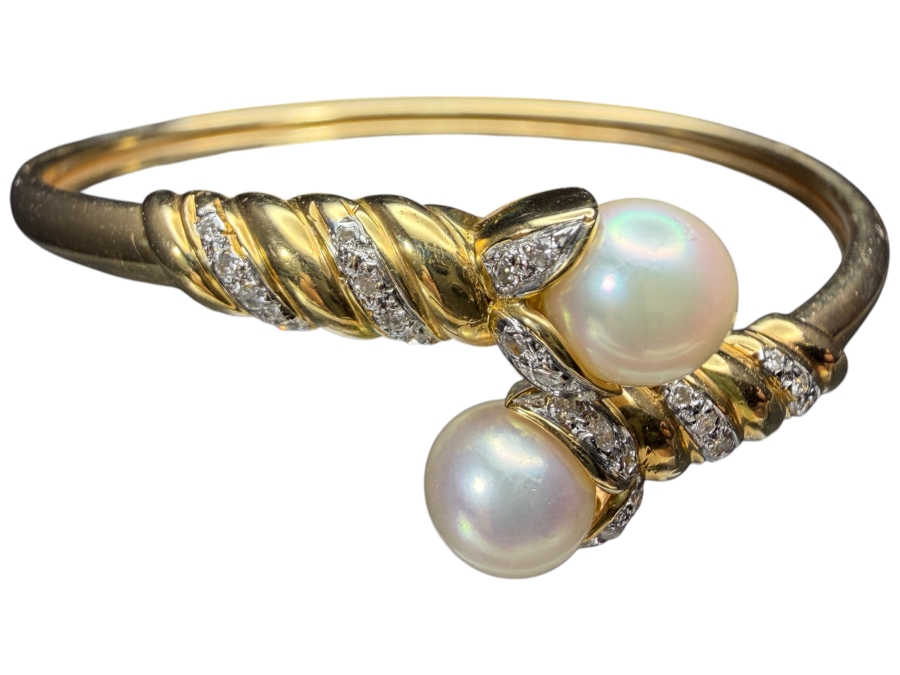 Vintage 14K Yellow Gold Diamond Accent Cultured Pearl Bangle Bracelet 11.0g Estimate $2,400 - $3,200