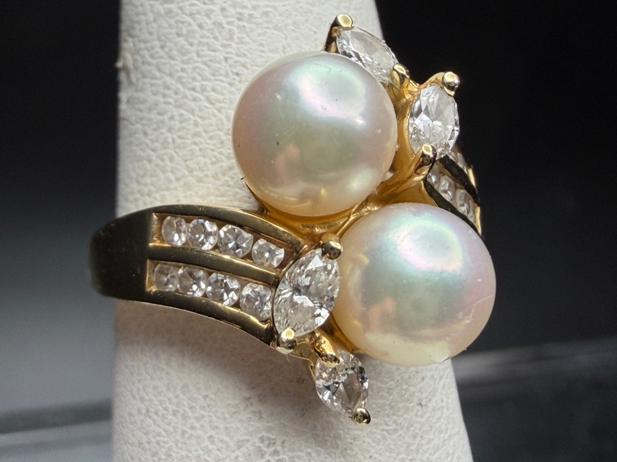 Stunning 14k Gold Ring Set with Cultured Pearls and Marquise and Channel Set Diamonds Size 7 5.4g Estimate $1,500 - $2,200 [Photo 2]