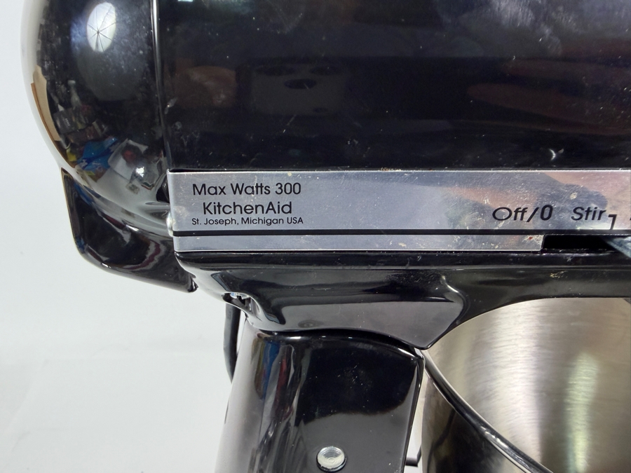 KitchenAid Ultra Power Stand Mixer Black Onyx Tilt Head Model With Stainless Steel Mixing Bowl [Photo 8]