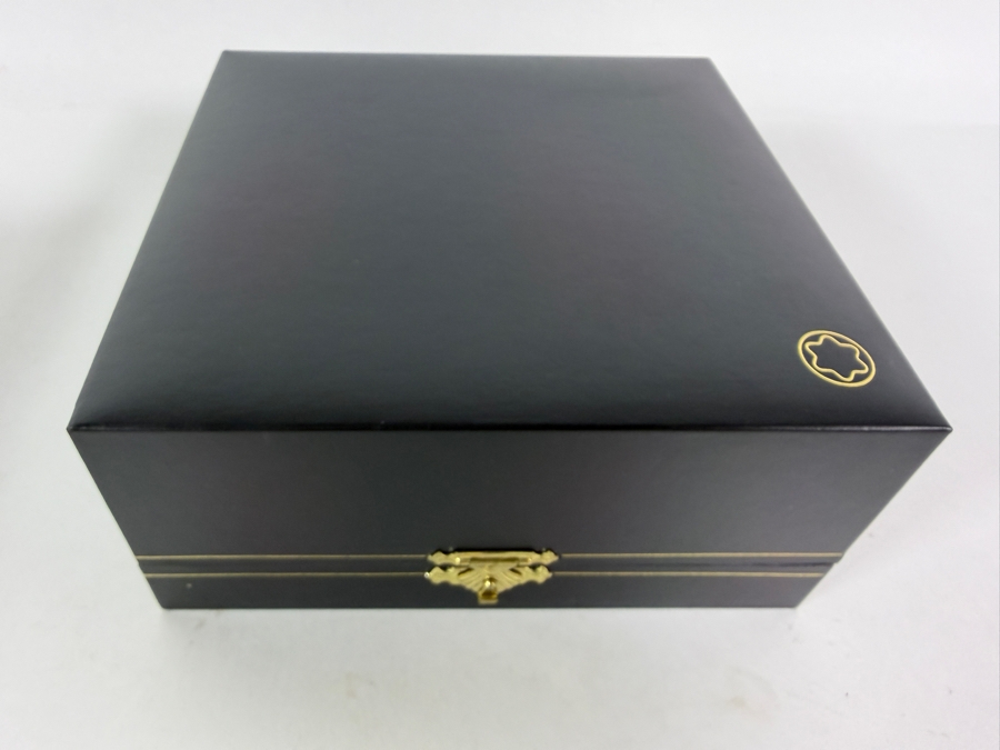 Montblanc Meisterstück 149 Fountain Pen Set Black Precious Resin Gold Plated Trim 18K Two Tone Gold Nib 4810 With Ink Bottle Service Guide Manual In Original Presentation Gift Box Estimate $400 - $650 [Photo 11]