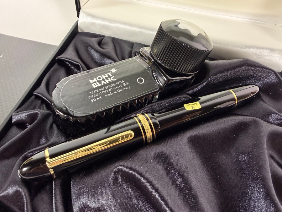 Montblanc Meisterstück 149 Fountain Pen Set Black Precious Resin Gold Plated Trim 18K Two Tone Gold Nib 4810 With Ink Bottle Service Guide Manual In Original Presentation Gift Box Estimate $400 - $650 [Photo 4]