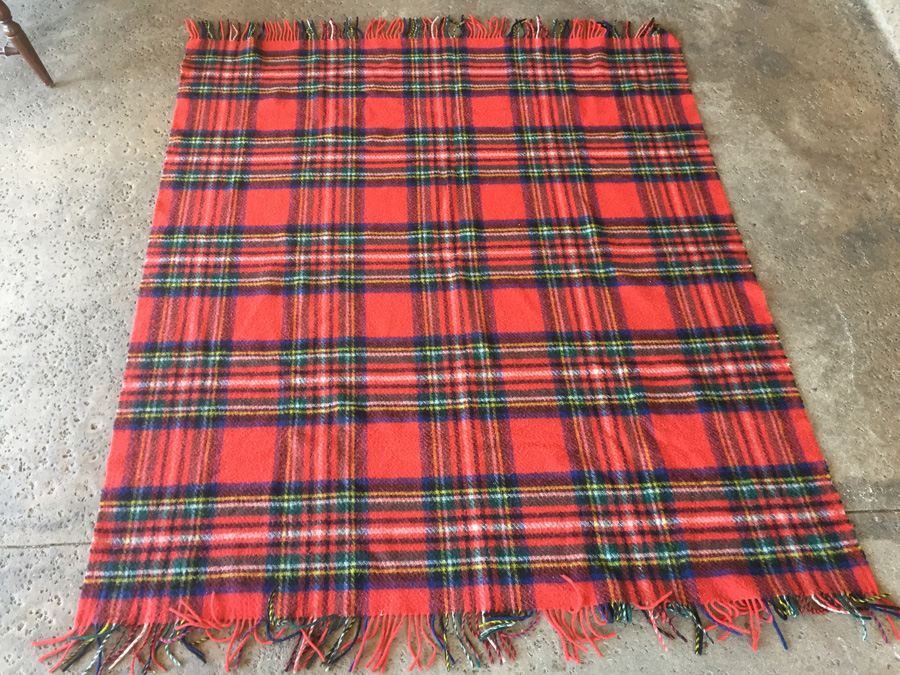Vintage FOXFORD Connemara Shawl Heavy Wool Plaid Throw Blanket Made in Ireland