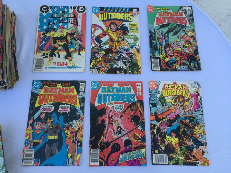 DC / Charlton Comic Book Lot (111 Books) [Photo 6]