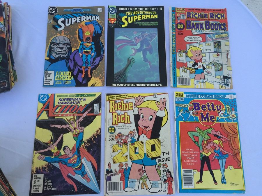 DC / Charlton Comic Book Lot (111 Books) [Photo 15]