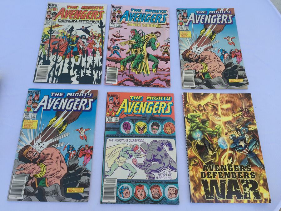 The Avengers, West Coast Avengers, The Mighty Avengers Comic Book Lot ...