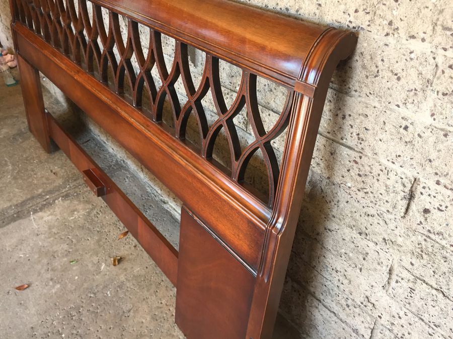 Mid-Century King Size Headboard [Photo 6]