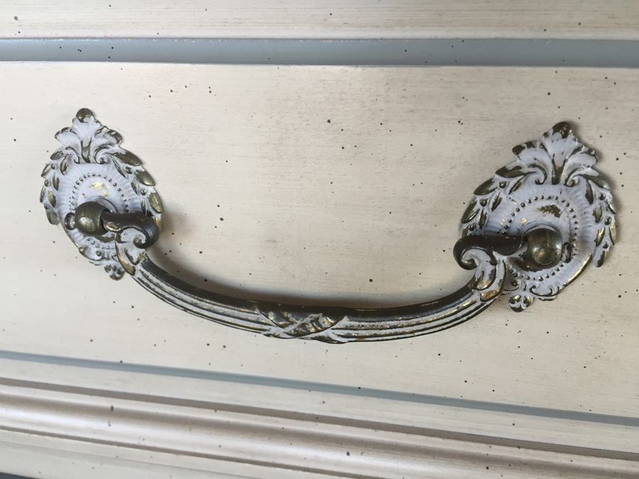 Mid-Century Dixie Lingerie Chest [Photo 7]