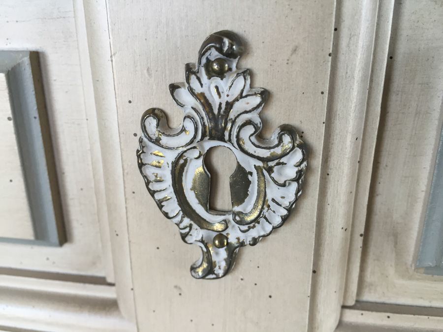 Mid-Century Dixie Lingerie Chest [Photo 6]