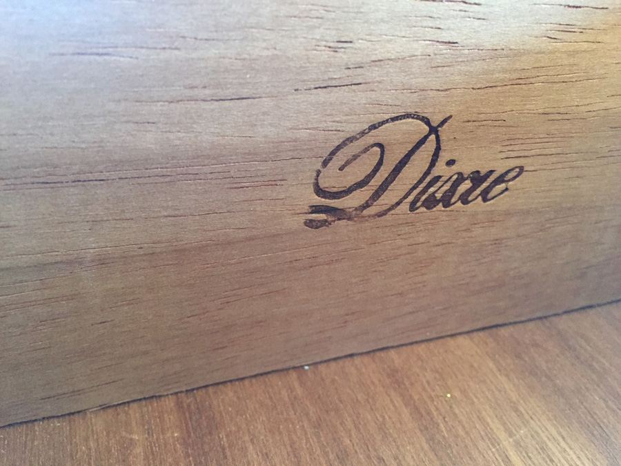 Mid-Century Dixie 6-Drawer Dresser With Mirror [Photo 8]