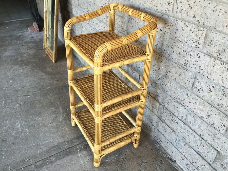 3-Tier Wicker Shelf [Photo 3]
