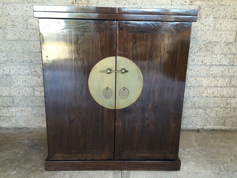 Asian Style Liquor Cabinet Wine Bar