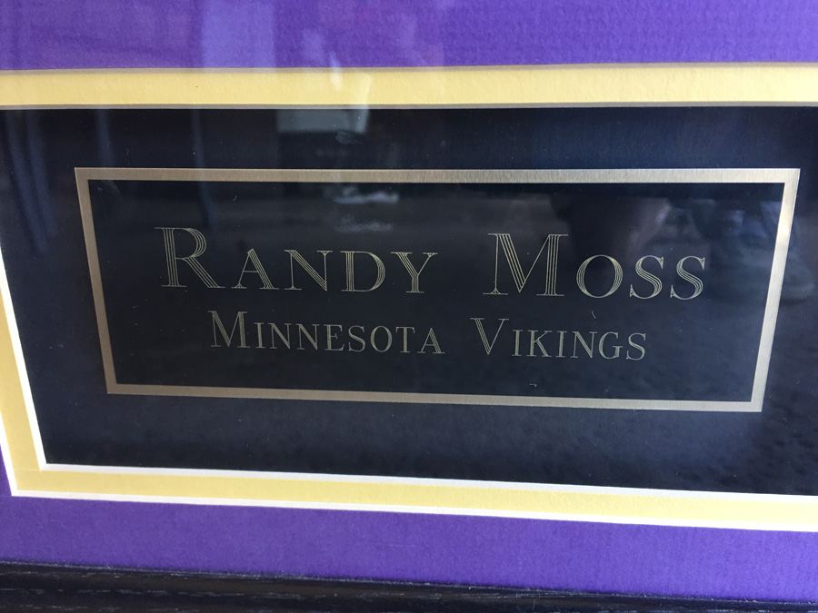 Randy Moss Framed And Signed Purple Minnesota Vikings Jersey And Rookie Football Cards (One Card Signed) [Photo 8]
