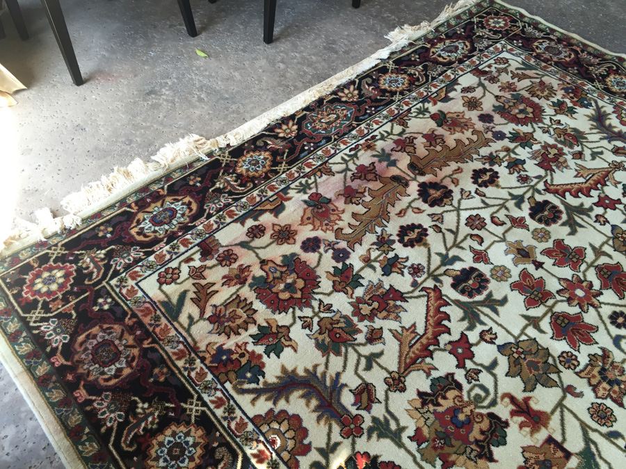 Synthetic Oriental Style Rug - Note Stains [Photo 7]