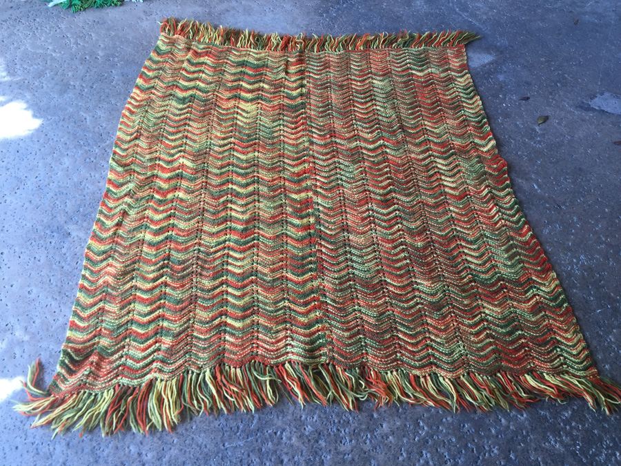 (6) Vintage Crochet Blankets Handmade [Photo 9]