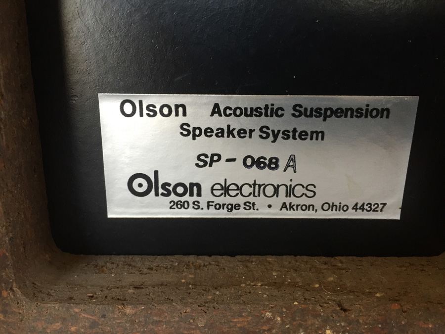 Olson Electronics Acoustic Suspension Speakers - SP-068 A [Photo 4]